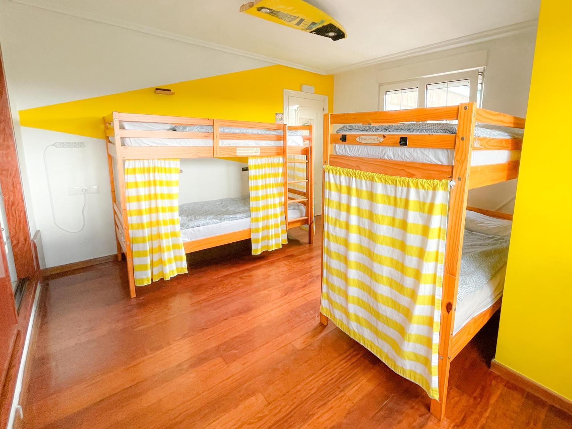 Gijon Surf Hostel חדר תמונה